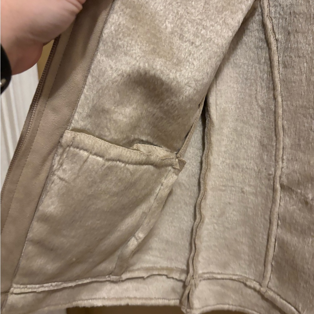 Pendleton Beige Shearling-Lined Vest - image 4